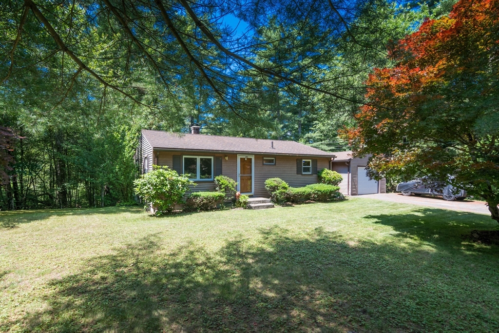 181 Sessions Dr., Hampden, Massachusetts, 3 Bedrooms Bedrooms, 5 Rooms Rooms,1 BathroomBathrooms,Residential,For Sale,Sessions Dr.,73402936