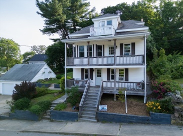 27 May St, Blackstone, Massachusetts, 4 Bedrooms Bedrooms, 9 Rooms Rooms,2 BathroomsBathrooms,Residential Income,For Sale,May St,73397298