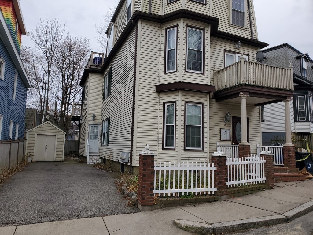 47 Moseley Street, Boston, Massachusetts, 2 Bedrooms Bedrooms, 5 Rooms Rooms,1 BathroomBathrooms,Residential Lease,For Rent,Moseley Street,73407023