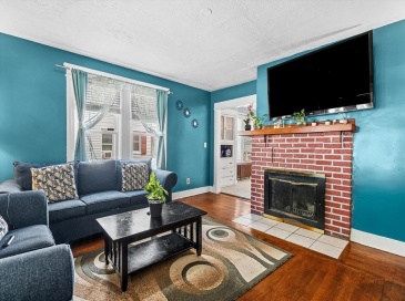 65 Rochelle St, Springfield, Massachusetts, 3 Bedrooms Bedrooms, 6 Rooms Rooms,2 BathroomsBathrooms,Residential Lease,For Rent,Rochelle St,73415856