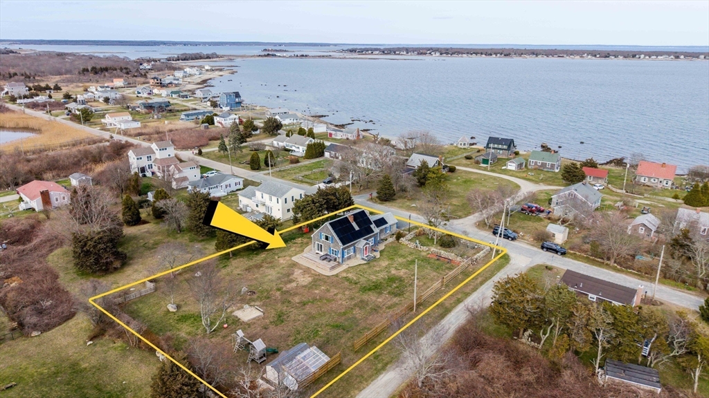 896 Sconticut Neck Road, Fairhaven, Massachusetts, 3 Bedrooms Bedrooms, 6 Rooms Rooms,2 BathroomsBathrooms,Residential,For Sale,Sconticut Neck Road,73356524