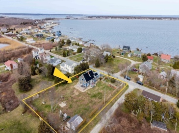 896 Sconticut Neck Road, Fairhaven, Massachusetts, 3 Bedrooms Bedrooms, 6 Rooms Rooms,2 BathroomsBathrooms,Residential,For Sale,Sconticut Neck Road,73356524 896 Sconticut Neck Road, Fairhaven, Massachusetts, 3 Bedrooms Bedrooms, 6 Rooms Rooms,2 BathroomsBathrooms,Residential,For Sale,Sconticut Neck Road,73356524