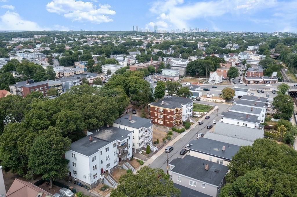 25-29 Astoria St, Boston, Massachusetts, 15 Bedrooms Bedrooms, 23 Rooms Rooms,6 BathroomsBathrooms,Residential Income,For Sale,Astoria St,73360846