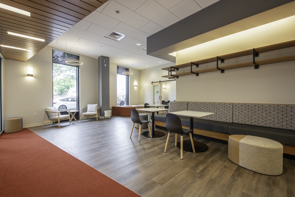 280 Western Ave, Boston, Massachusetts, 1 Room Rooms,1 BathroomBathrooms,Residential Lease,For Rent,Western Ave,73351466