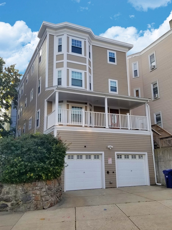 353 Bowdoin St, Boston, Massachusetts, 2 Bedrooms Bedrooms, 4 Rooms Rooms,1 BathroomBathrooms,Residential Lease,For Rent,Bowdoin St,73409959