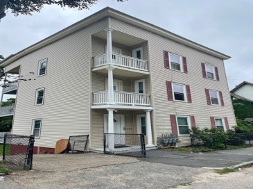 16 Gates St, Worcester, Massachusetts, 11 Bedrooms Bedrooms, 20 Rooms Rooms,4 BathroomsBathrooms,Residential Income,For Sale,Gates St,73404412