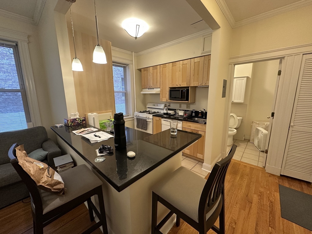 25 Queensberry, Boston, Massachusetts, 1 Room Rooms,1 BathroomBathrooms,Residential Lease,For Rent,Queensberry,73387051