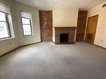 54 Gainsborough Street, Boston, Massachusetts, 2 Bedrooms Bedrooms, 4 Rooms Rooms,1 BathroomBathrooms,Residential Lease,For Rent,Gainsborough Street,73346376