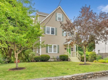 37 Winter St, Franklin, Massachusetts, 5 Bedrooms Bedrooms, 15 Rooms Rooms,3 BathroomsBathrooms,Residential Income,For Sale,Winter St,73414276