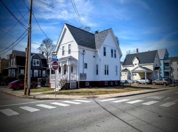 12 Sturdy, Attleboro, Massachusetts, 6 Bedrooms Bedrooms, 14 Rooms Rooms,4 BathroomsBathrooms,Residential Income,For Sale,Sturdy,73357820