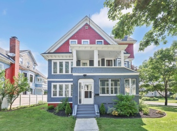 89 Firglade Ave, Springfield, Massachusetts, 9 Bedrooms Bedrooms, 15 Rooms Rooms,3 BathroomsBathrooms,Residential Income,For Sale,Firglade Ave,73401888