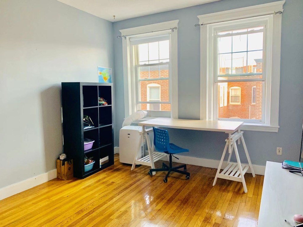 78 Glenville Ave, Boston, Massachusetts, 1 Bedroom Bedrooms, 3 Rooms Rooms,1 BathroomBathrooms,Residential Lease,For Rent,Glenville Ave,73375014