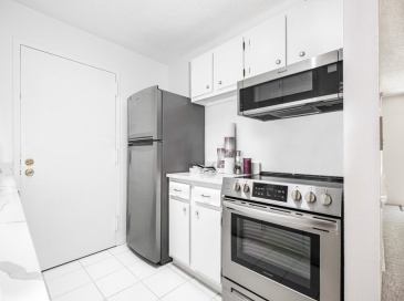 6 Village Green Lane, Natick, Massachusetts, 1 Bedroom Bedrooms, 4 Rooms Rooms,1 BathroomBathrooms,Residential Lease,For Rent,Village Green Lane,73369773 6 Village Green Lane, Natick, Massachusetts, 1 Bedroom Bedrooms, 4 Rooms Rooms,1 BathroomBathrooms,Residential Lease,For Rent,Village Green Lane,73369773