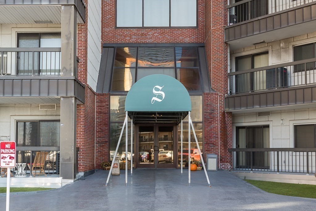 90 Quincy Shore Dr, Quincy, Massachusetts, 1 Bedroom Bedrooms, 3 Rooms Rooms,1 BathroomBathrooms,Residential Lease,For Rent,Quincy Shore Dr,73421637