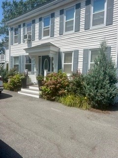 33 Barr St, Salem, Massachusetts, 2 Bedrooms Bedrooms, 4 Rooms Rooms,1 BathroomBathrooms,Residential Lease,For Rent,Barr St,73419184