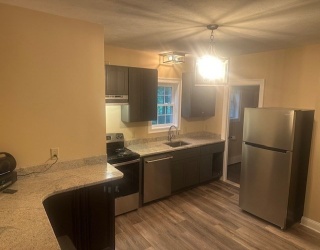 38 Reservoir, Holden, Massachusetts, 2 Bedrooms Bedrooms, 5 Rooms Rooms,1 BathroomBathrooms,Residential Lease,For Rent,Reservoir,73410725