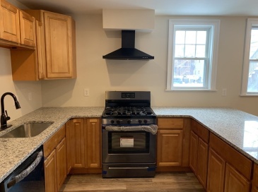 3-5 Mills, Boston, Massachusetts, 2 Bedrooms Bedrooms, 6 Rooms Rooms,1 BathroomBathrooms,Residential Lease,For Rent,Mills,73335008