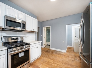 91 Pine Street, Malden, Massachusetts, 2 Bedrooms Bedrooms, 4 Rooms Rooms,1 BathroomBathrooms,Residential Lease,For Rent,Pine Street,73383968 91 Pine Street, Malden, Massachusetts, 2 Bedrooms Bedrooms, 4 Rooms Rooms,1 BathroomBathrooms,Residential Lease,For Rent,Pine Street,73383968