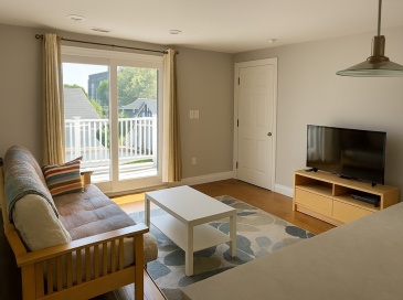 27 Cummings St, Medford, Massachusetts, 3 Bedrooms Bedrooms, 7 Rooms Rooms,2 BathroomsBathrooms,Residential Lease,For Rent,Cummings St,73412890