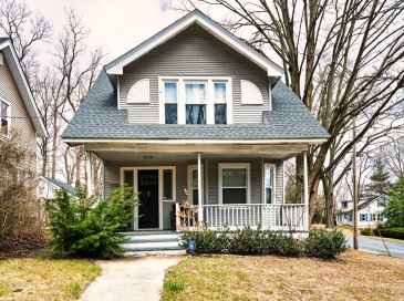 125 South Blvd, West Springfield, Massachusetts, 3 Bedrooms Bedrooms, 6 Rooms Rooms,3 BathroomsBathrooms,Residential,For Sale,South Blvd,73357942