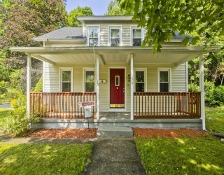 39 Bridge St, Monson, Massachusetts, 3 Bedrooms Bedrooms, 7 Rooms Rooms,1.5 BathroomsBathrooms,Residential,For Sale,Bridge St,73402827