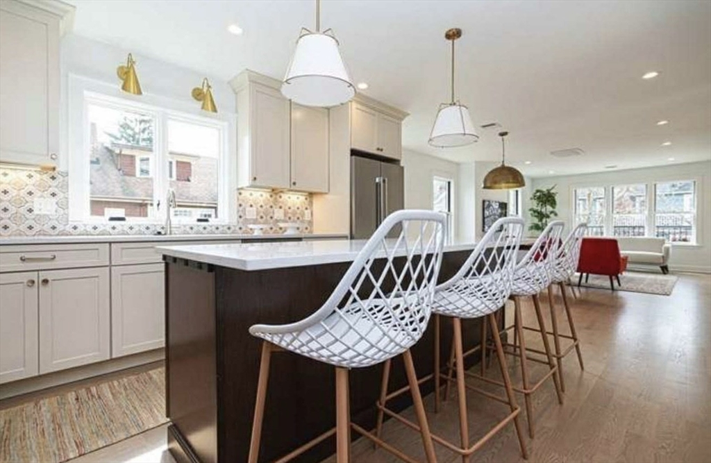 17 Higgins Street, Arlington, Massachusetts, 3 Bedrooms Bedrooms, 7 Rooms Rooms,2 BathroomsBathrooms,Residential Lease,For Rent,Higgins Street,73420814