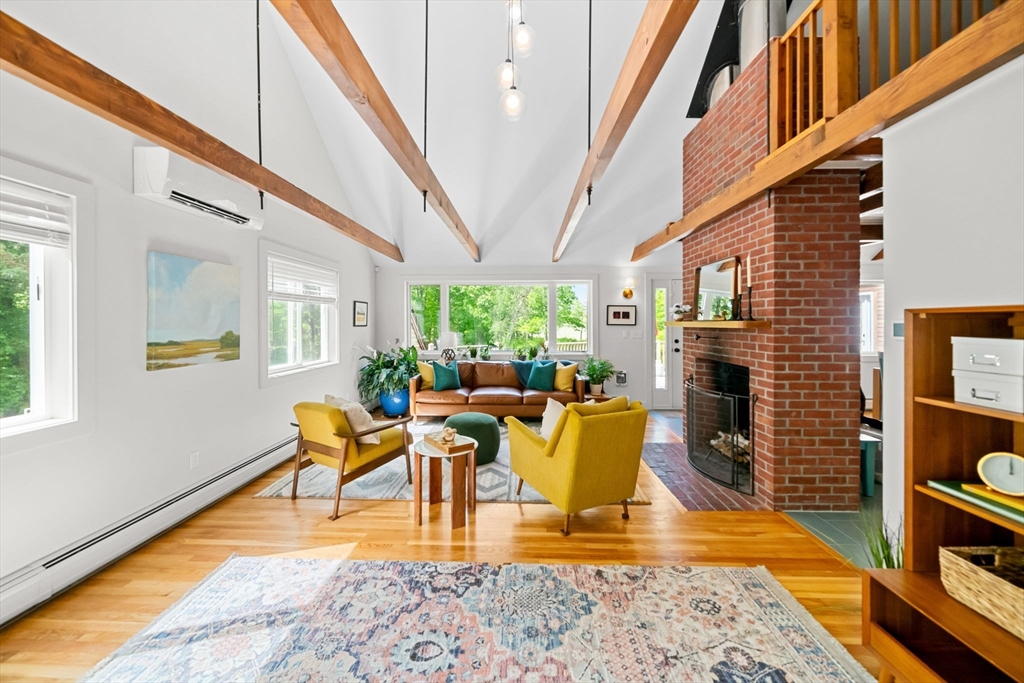 15 Rock O Dundee Road, Dartmouth, Massachusetts, 4 Bedrooms Bedrooms, 5 Rooms Rooms,2.5 BathroomsBathrooms,Residential,For Sale,Rock O Dundee Road,73410003