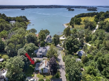 21 Surry Road, Hingham, Massachusetts, 3 Bedrooms Bedrooms, 9 Rooms Rooms,1.5 BathroomsBathrooms,Residential,For Sale,Surry Road,73345070