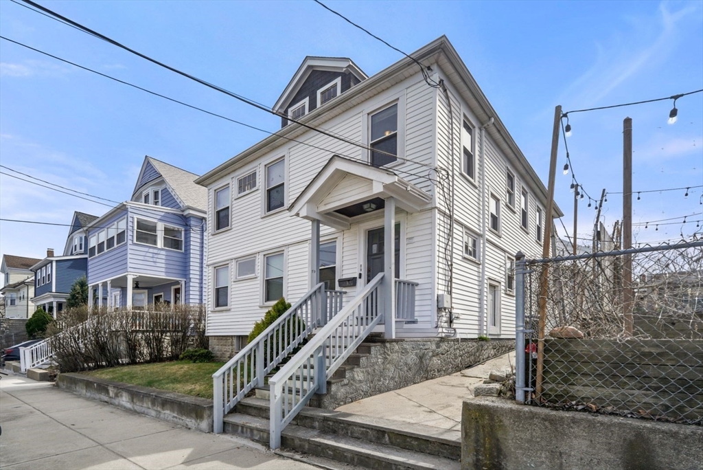 70-72 Montcalm Ave, Boston, Massachusetts, 4 Bedrooms Bedrooms, 10 Rooms Rooms,2 BathroomsBathrooms,Residential Income,For Sale,Montcalm Ave,73406112