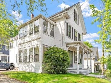 93 Upham Street, Melrose, Massachusetts, 1 Bedroom Bedrooms, 5 Rooms Rooms,1 BathroomBathrooms,Residential Lease,For Rent,Upham Street,73405460 93 Upham Street, Melrose, Massachusetts, 1 Bedroom Bedrooms, 5 Rooms Rooms,1 BathroomBathrooms,Residential Lease,For Rent,Upham Street,73405460