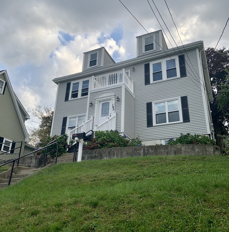 193 Endicott, Revere, Massachusetts, 2 Bedrooms Bedrooms, 5 Rooms Rooms,1 BathroomBathrooms,Residential Lease,For Rent,Endicott,73415991