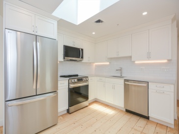 9 State St., Marblehead, Massachusetts, 2 Bedrooms Bedrooms, 5 Rooms Rooms,1 BathroomBathrooms,Residential Lease,For Rent,State St.,73400247 9 State St., Marblehead, Massachusetts, 2 Bedrooms Bedrooms, 5 Rooms Rooms,1 BathroomBathrooms,Residential Lease,For Rent,State St.,73400247