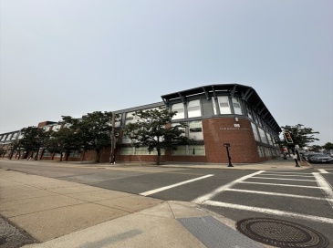 120 Holmes St, Quincy, Massachusetts, 2 Bedrooms Bedrooms, 3 Rooms Rooms,2 BathroomsBathrooms,Residential Lease,For Rent,Holmes St,73413794