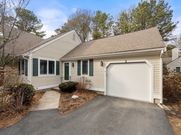 2 Pacific Avenue, Mashpee, Massachusetts, 2 Bedrooms Bedrooms, 6 Rooms Rooms,2 BathroomsBathrooms,Residential,For Sale,Pacific Avenue,73344308