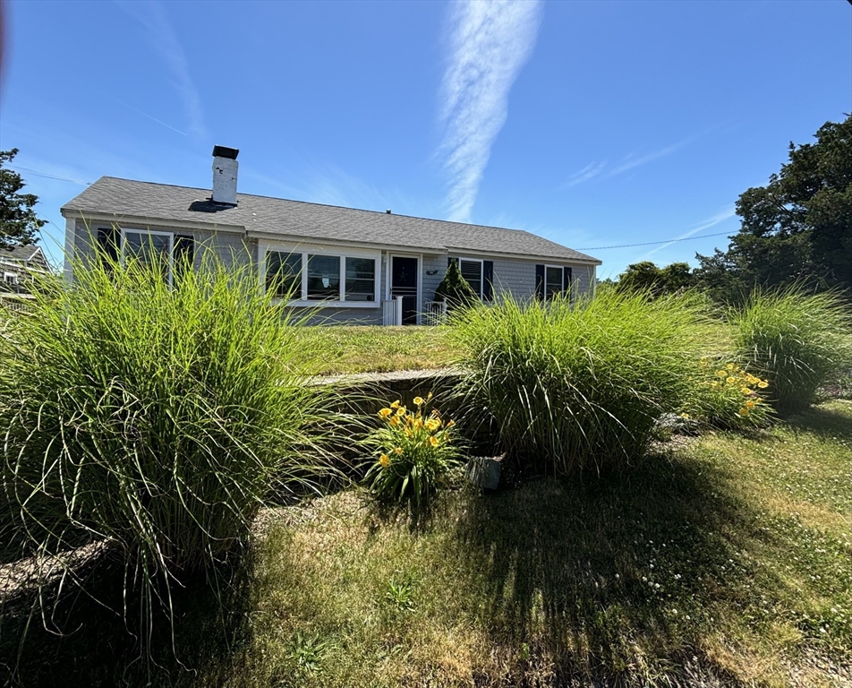 76 Bayberry Road, Marshfield, Massachusetts, 3 Bedrooms Bedrooms, 5 Rooms Rooms,1 BathroomBathrooms,Residential Lease,For Rent,Bayberry Road,73400078
