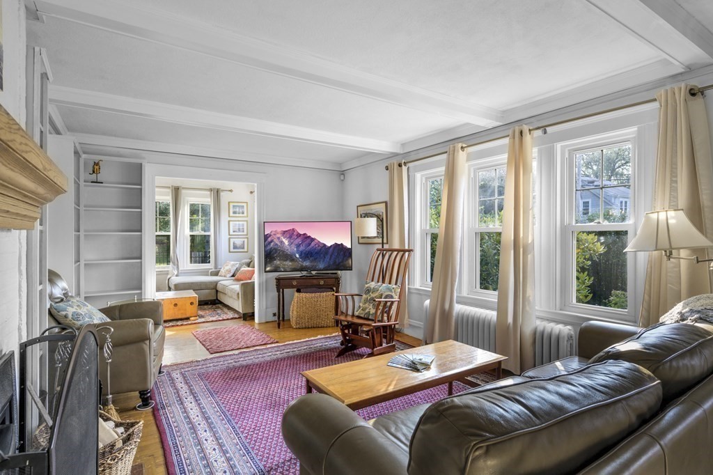 196 Atlantic Ave, Marblehead, Massachusetts, 3 Bedrooms Bedrooms, 10 Rooms Rooms,2 BathroomsBathrooms,Residential Lease,For Rent,Atlantic Ave,73422767