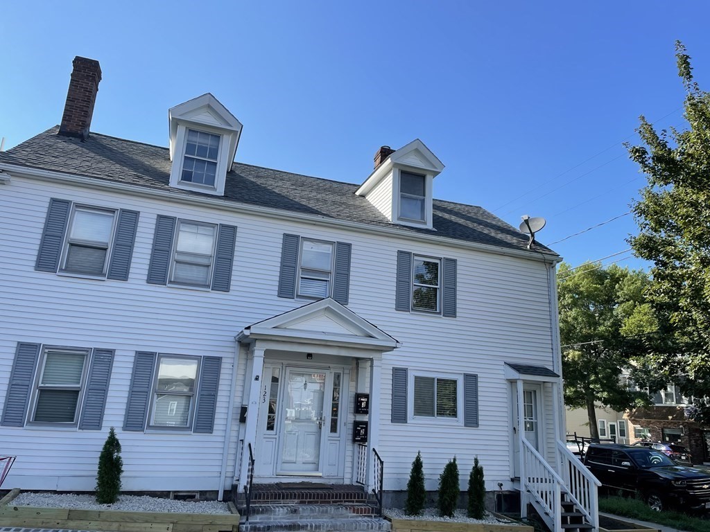 123 Boston Street, Salem, Massachusetts, 1 Bedroom Bedrooms, 3 Rooms Rooms,1 BathroomBathrooms,Residential Lease,For Rent,Boston Street,73402705