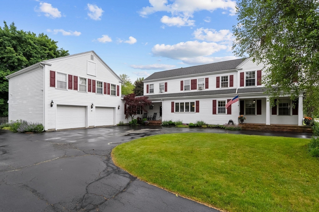 406 Central St, East Bridgewater, Massachusetts, 6 Bedrooms Bedrooms, 14 Rooms Rooms,4.5 BathroomsBathrooms,Residential Income,For Sale,Central St,73386697