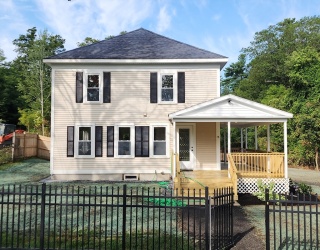 15 Cottage St, Winchendon, Massachusetts, 4 Bedrooms Bedrooms, 7 Rooms Rooms,2 BathroomsBathrooms,Residential,For Sale,Cottage St,73418016