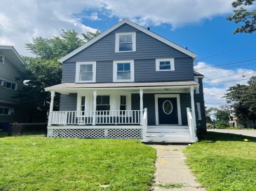 49 Cross St, Newton, Massachusetts, 2 Bedrooms Bedrooms, 4 Rooms Rooms,1 BathroomBathrooms,Residential Lease,For Rent,Cross St,73420548