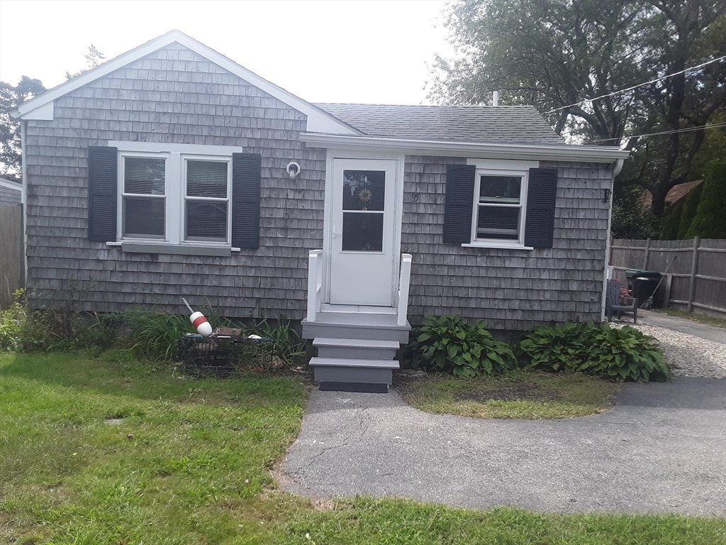 95 Donald Rd, Marshfield, Massachusetts, 2 Bedrooms Bedrooms, 5 Rooms Rooms,1 BathroomBathrooms,Residential Lease,For Rent,Donald Rd,73412877