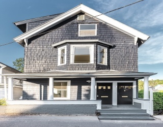 17-19 Bickerton St, Lynn, Massachusetts, 10 Bedrooms Bedrooms, 14 Rooms Rooms,4 BathroomsBathrooms,Residential Income,For Sale,Bickerton St,73405744