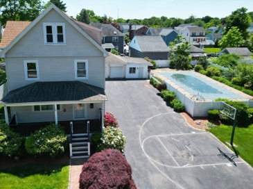 255 Adams Avenue, Newton, Massachusetts, 5 Bedrooms Bedrooms, 9 Rooms Rooms,4 BathroomsBathrooms,Residential,For Sale,Adams Avenue,73366560