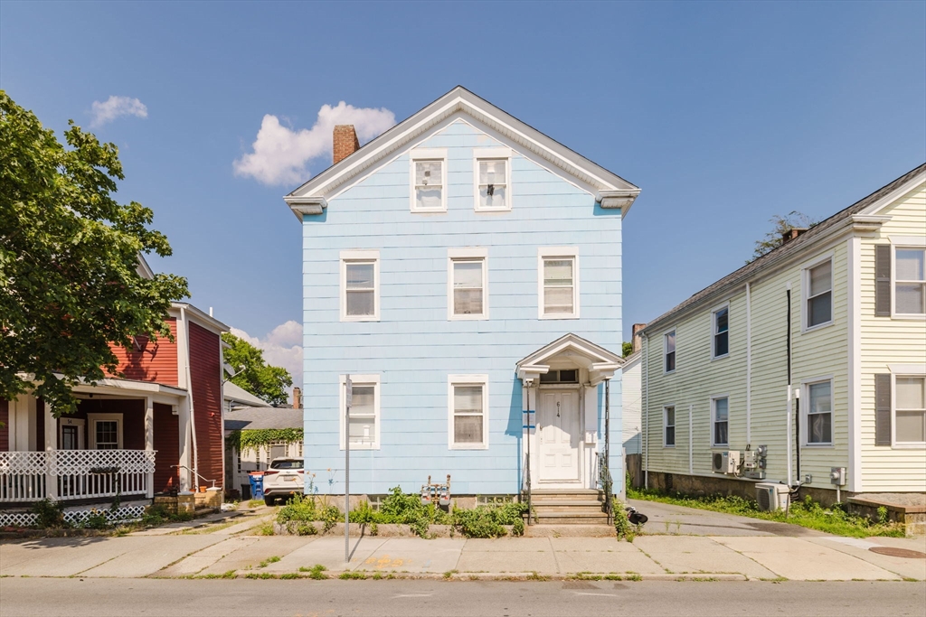 614 County St, New Bedford, Massachusetts, 6 Bedrooms Bedrooms, 12 Rooms Rooms,2 BathroomsBathrooms,Residential Income,For Sale,County St,73400001