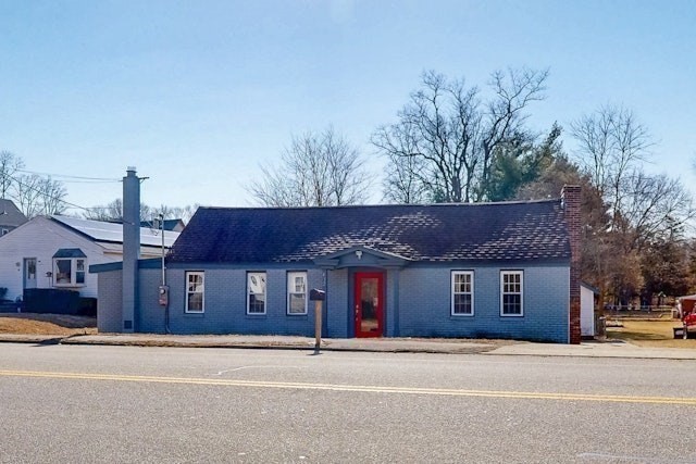 412 Newport Avenue, Attleboro, Massachusetts, 3 Bedrooms Bedrooms, 6 Rooms Rooms,1 BathroomBathrooms,Residential,For Sale,Newport Avenue,73348059