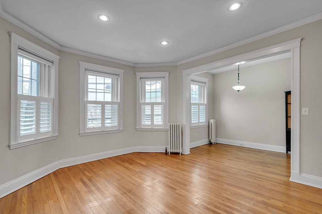 315 Allston St, Boston, Massachusetts, 1 Bedroom Bedrooms, 4 Rooms Rooms,1 BathroomBathrooms,Residential Lease,For Rent,Allston St,73398964