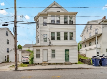 15 Granite St, Webster, Massachusetts, 8 Bedrooms Bedrooms, 16 Rooms Rooms,3 BathroomsBathrooms,Residential Income,For Sale,Granite St,73402519