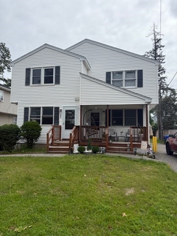 443-445 Cadwell Drive, Springfield, Massachusetts, 6 Bedrooms Bedrooms, 10 Rooms Rooms,2 BathroomsBathrooms,Residential Income,For Sale,Cadwell Drive,73409517