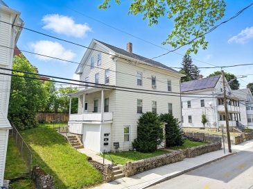 17 Granite St, Webster, Massachusetts, 5 Bedrooms Bedrooms, 15 Rooms Rooms,3 BathroomsBathrooms,Residential Income,For Sale,Granite St,73402113