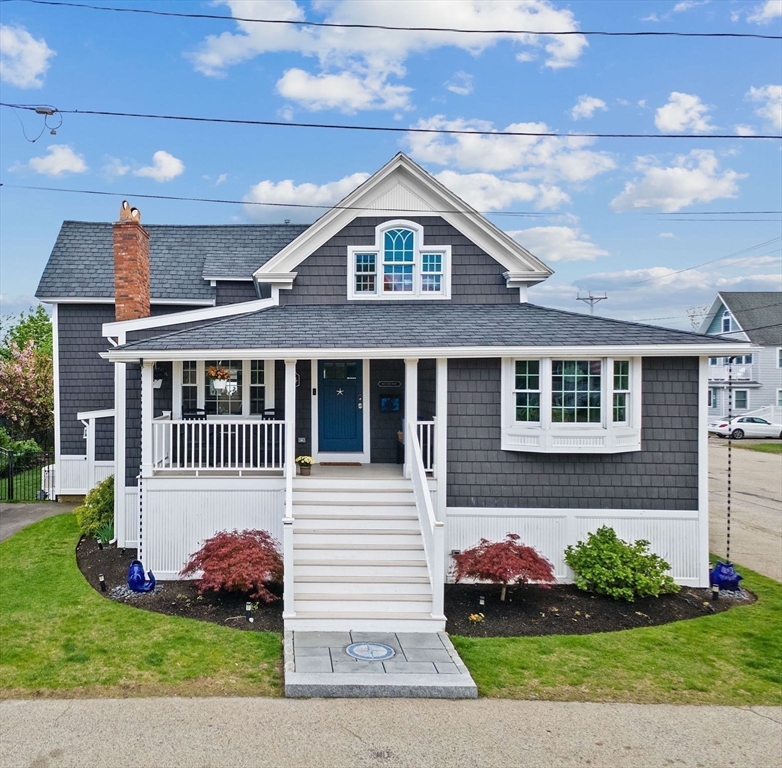 14 Lewis St, Hull, Massachusetts, 5 Bedrooms Bedrooms, 11 Rooms Rooms,4 BathroomsBathrooms,Residential,For Sale,Lewis St,73364543